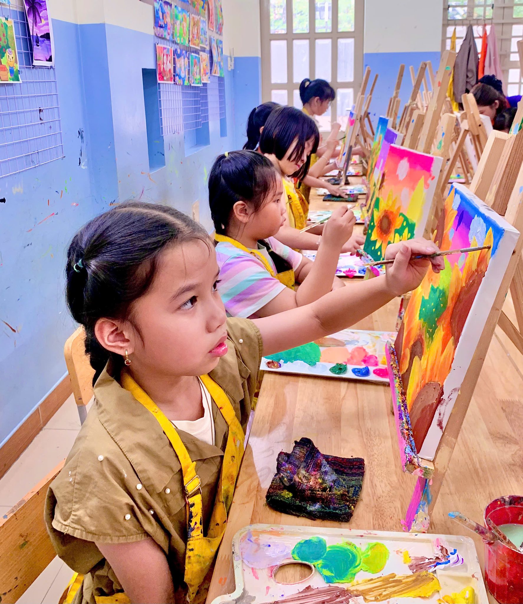 lop-my-thuat-sang-tao-cho-be-thu-duc-2